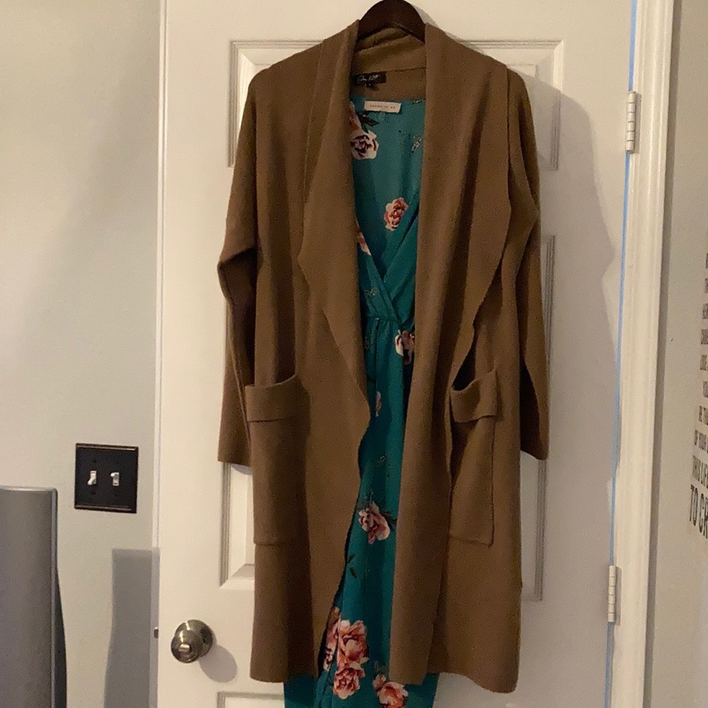Brown long cardigan with pockets
